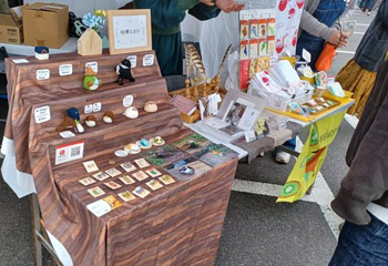 ���蒹���D��